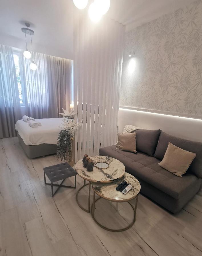 Lindy V Apartment Atena Exterior foto